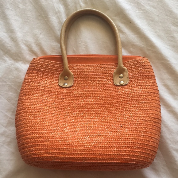 Handbag - Picture 3 of 4